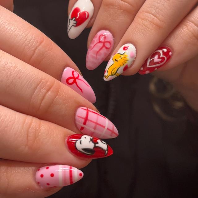 Acrylic and classic gel pedi combo 